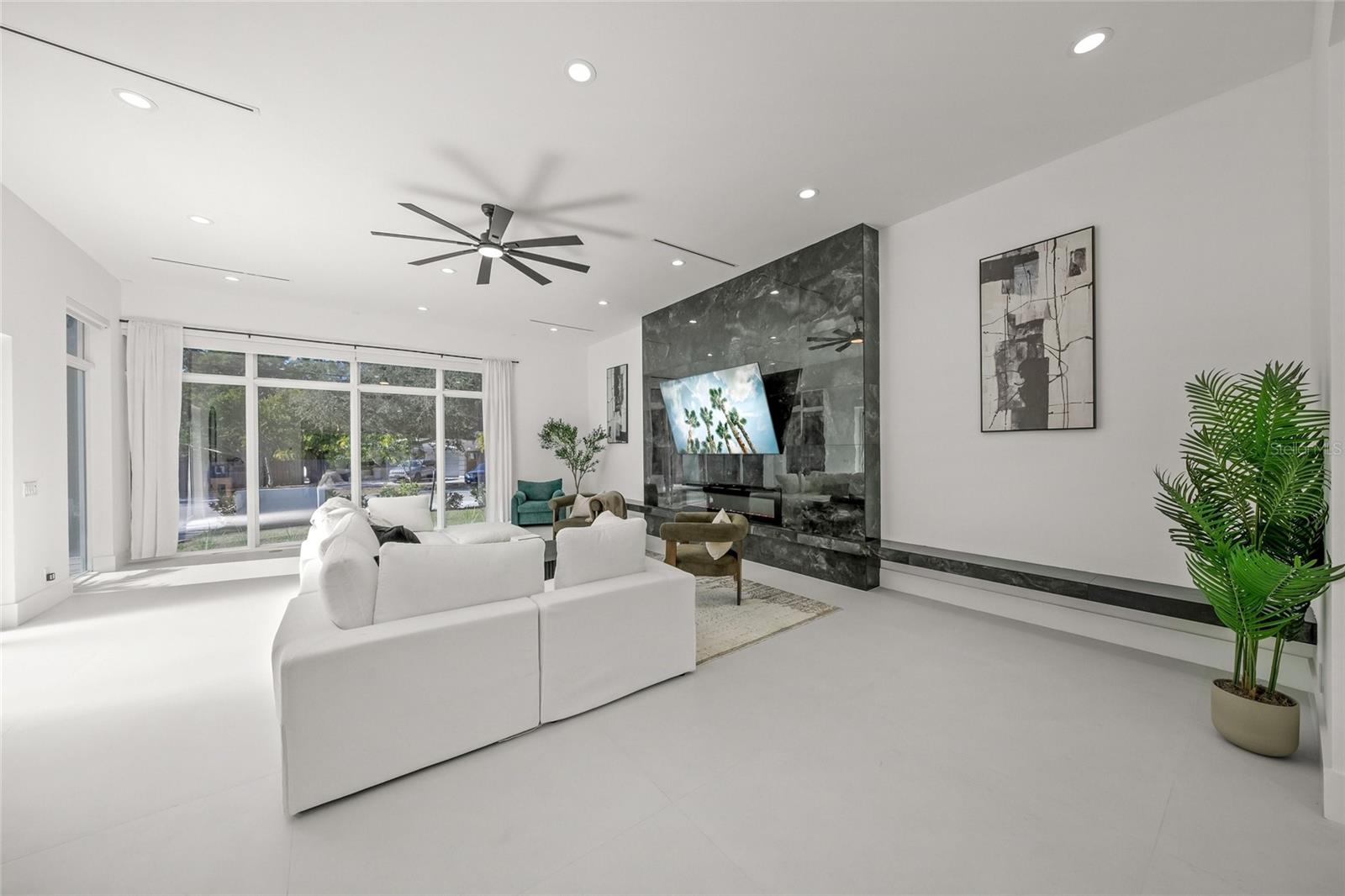 Image 16 of 73 For 3500 Bay Shore Road