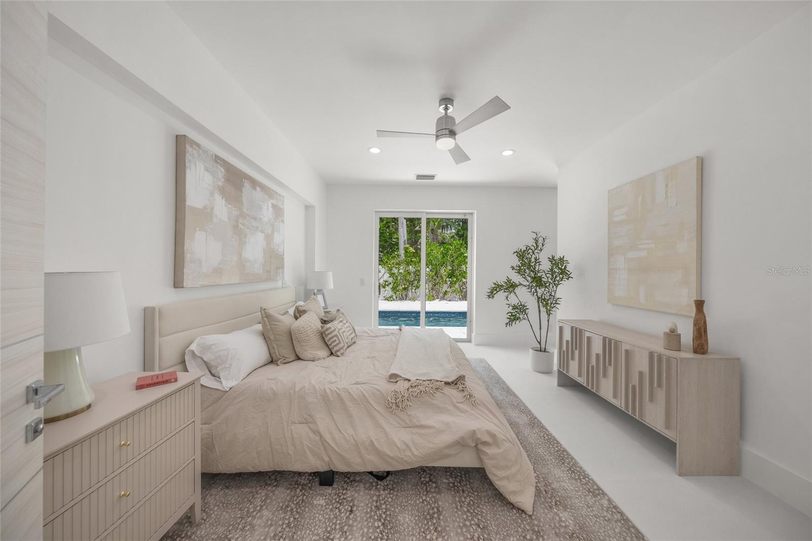 Image 23 of 73 For 3500 Bay Shore Road