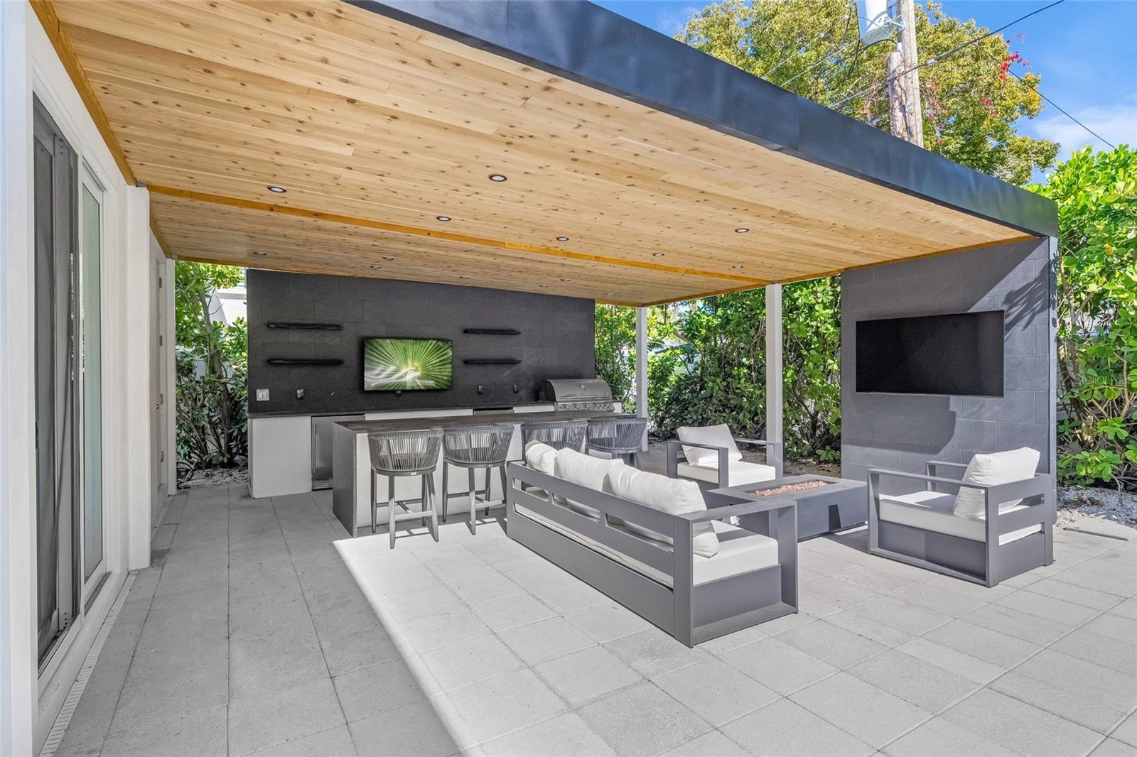 Image 47 of 73 For 3500 Bay Shore Road