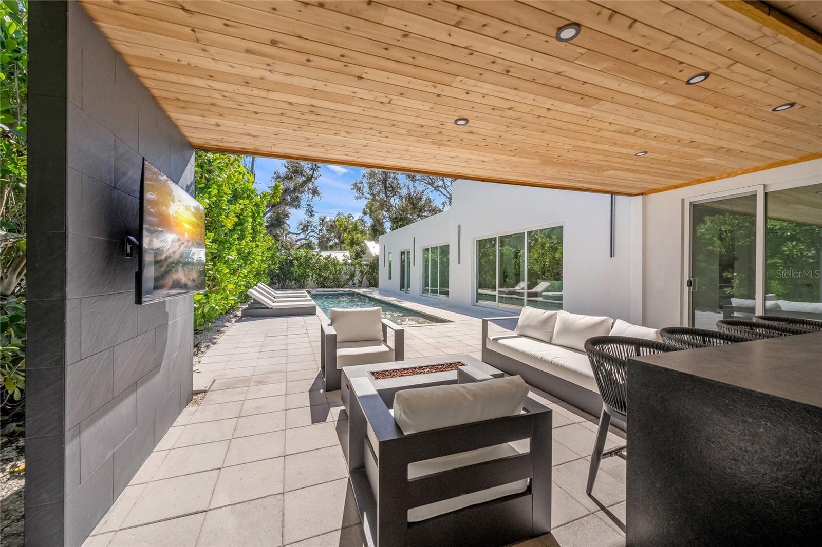 Image 51 of 73 For 3500 Bay Shore Road