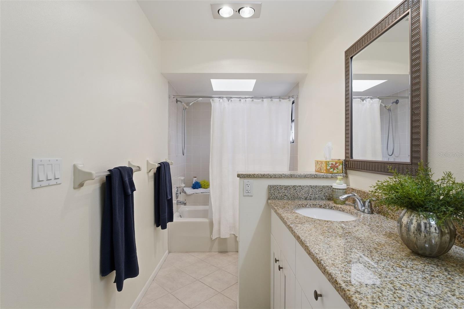 Image 25 of 34 For 3013 Clark Road 6