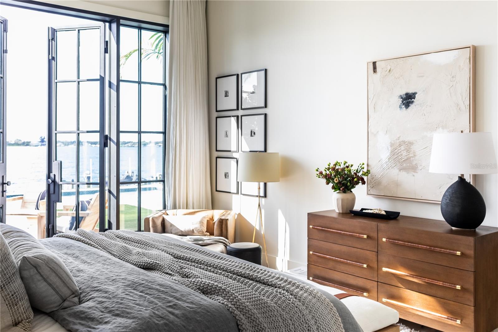 Image 30 of 71 For 628 Regatta Way