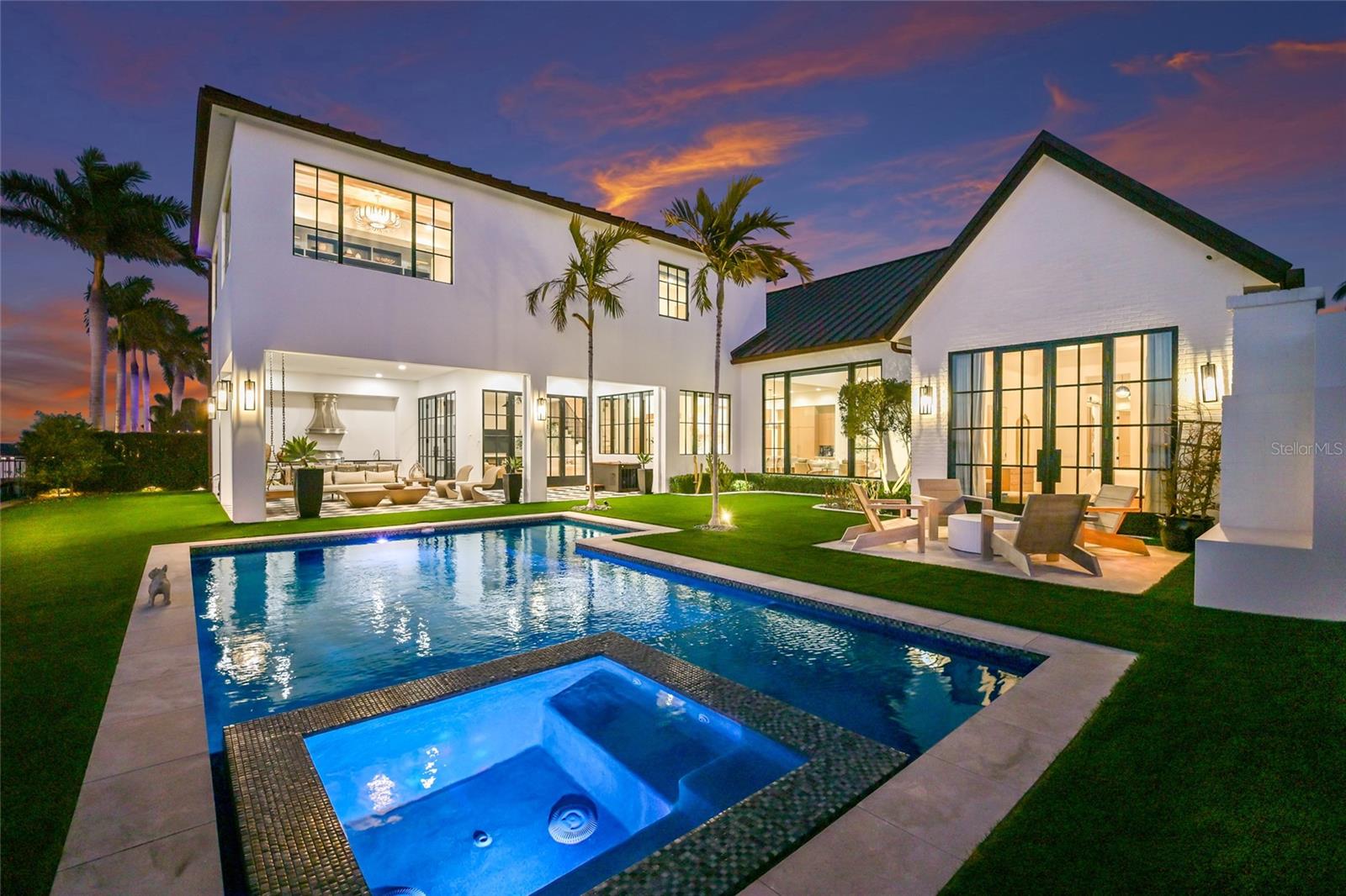 Image 4 of 71 For 628 Regatta Way