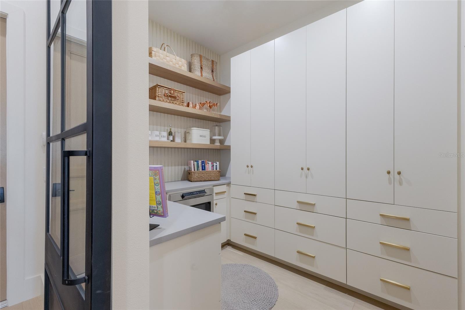 Image 44 of 71 For 628 Regatta Way