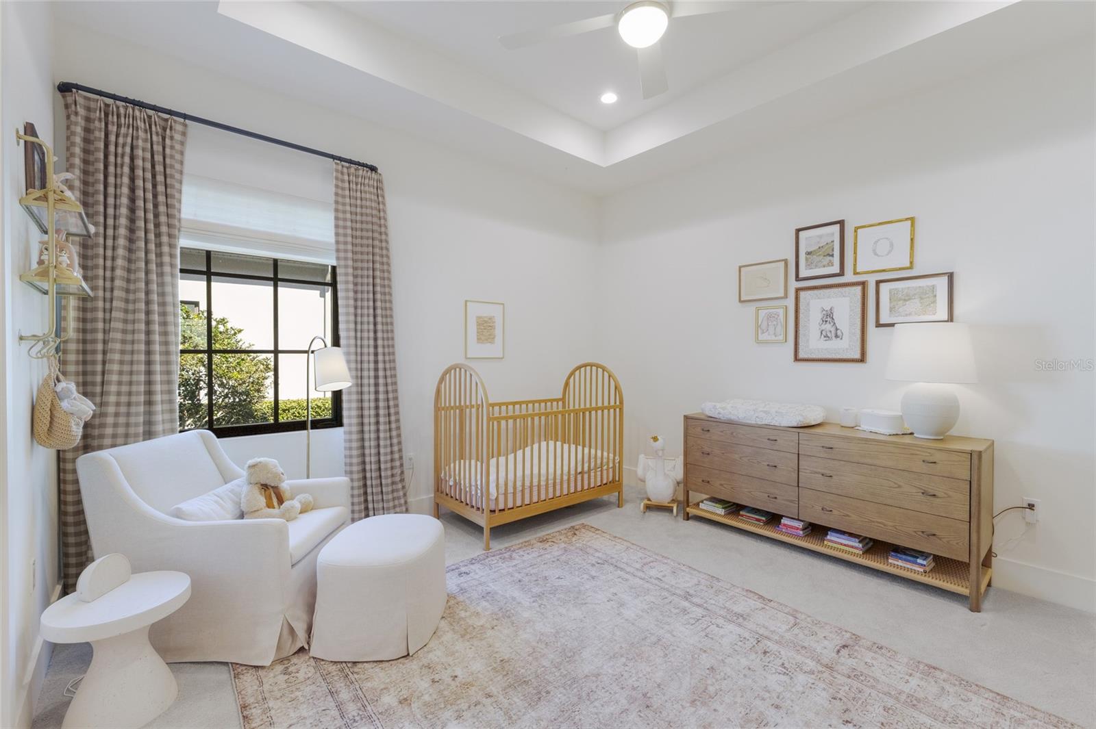 Image 50 of 71 For 628 Regatta Way