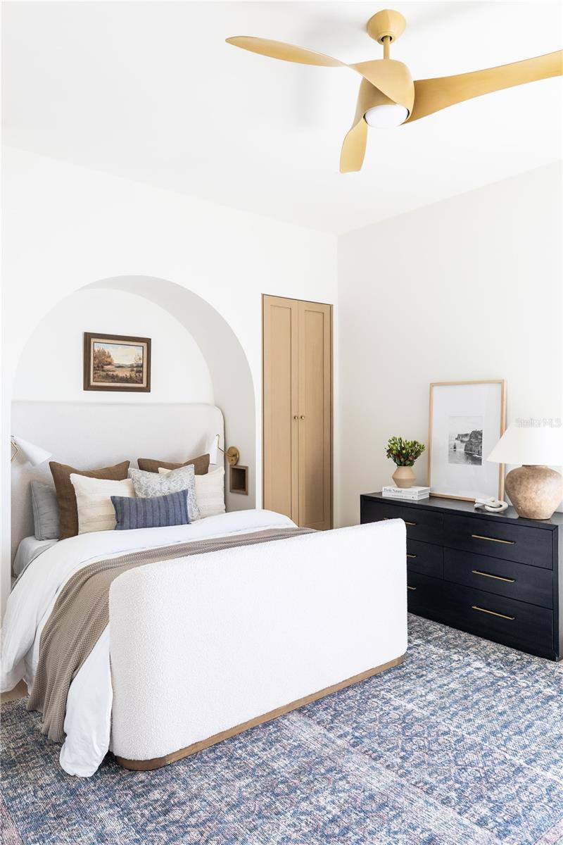 Image 53 of 71 For 628 Regatta Way