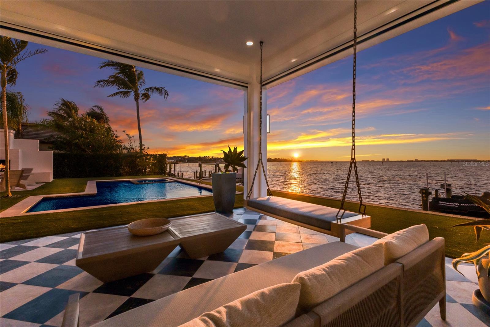 Image 6 of 71 For 628 Regatta Way