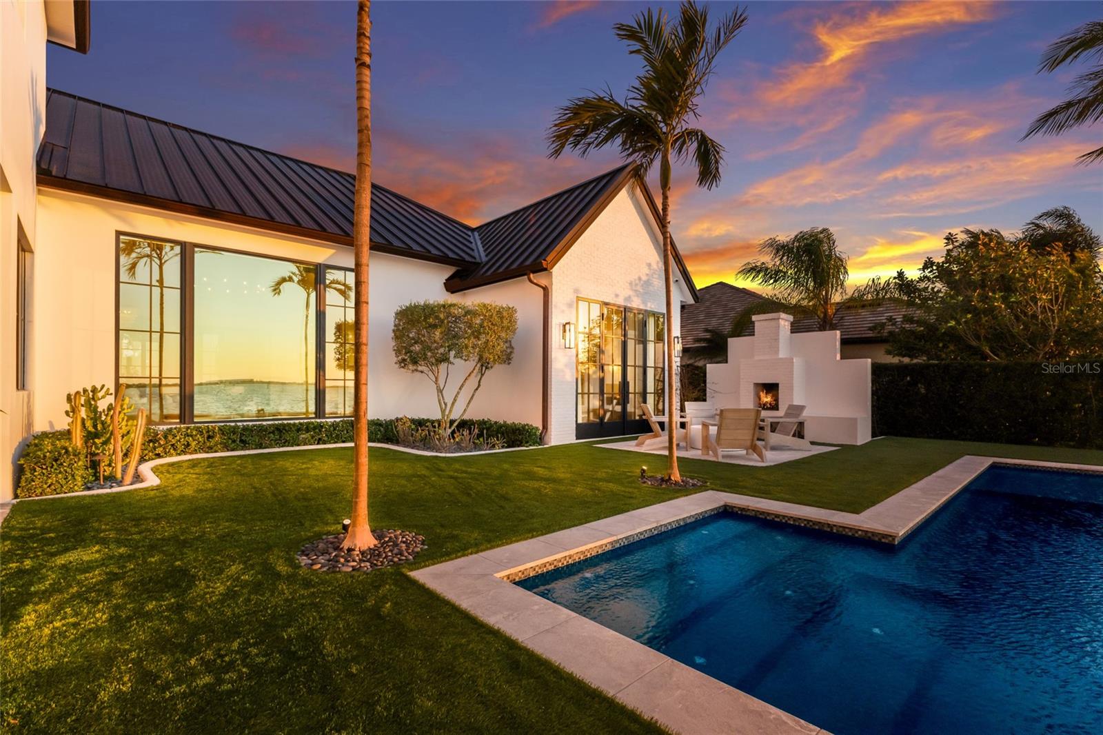 Image 8 of 71 For 628 Regatta Way