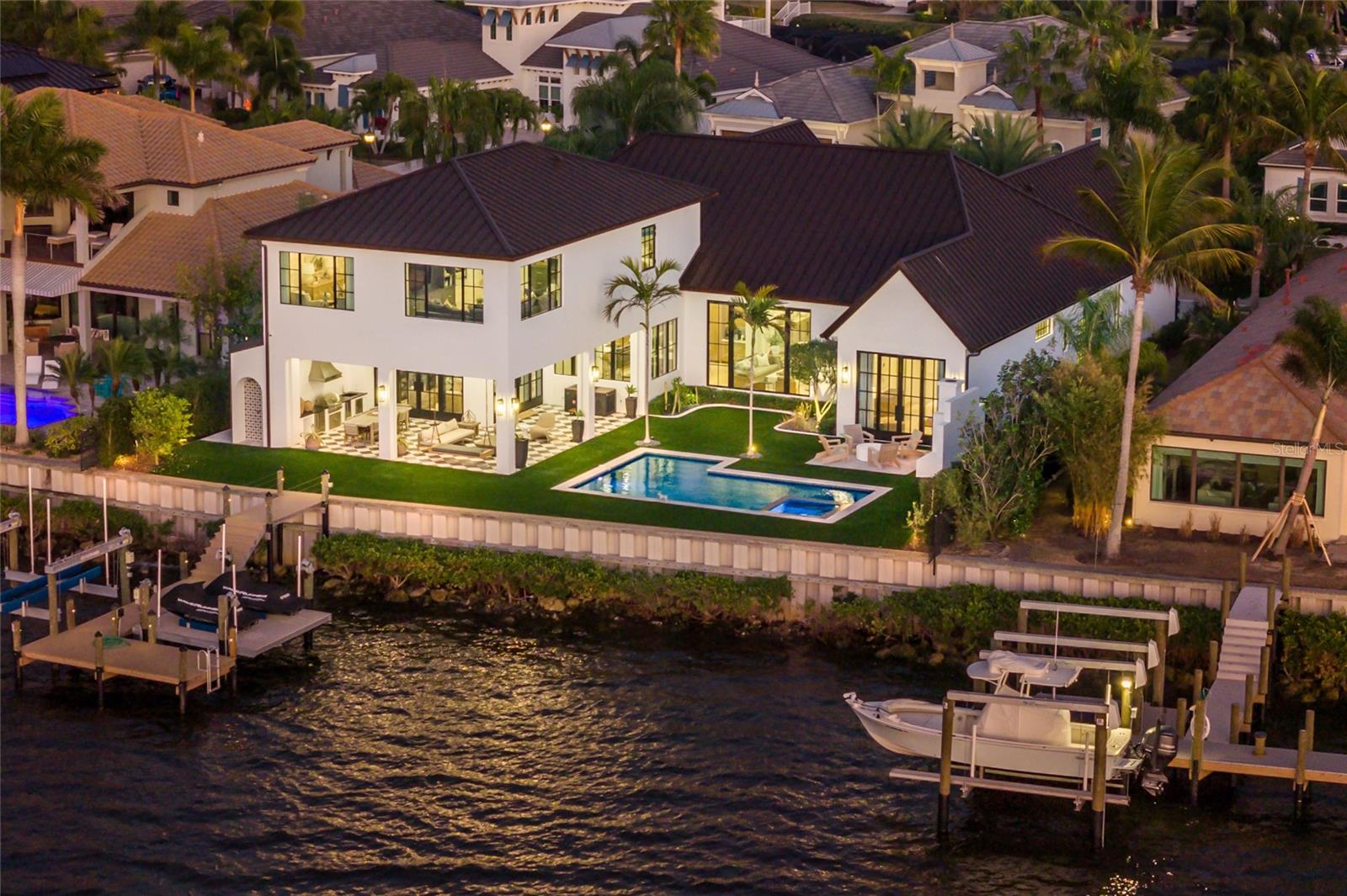 Image 9 of 71 For 628 Regatta Way