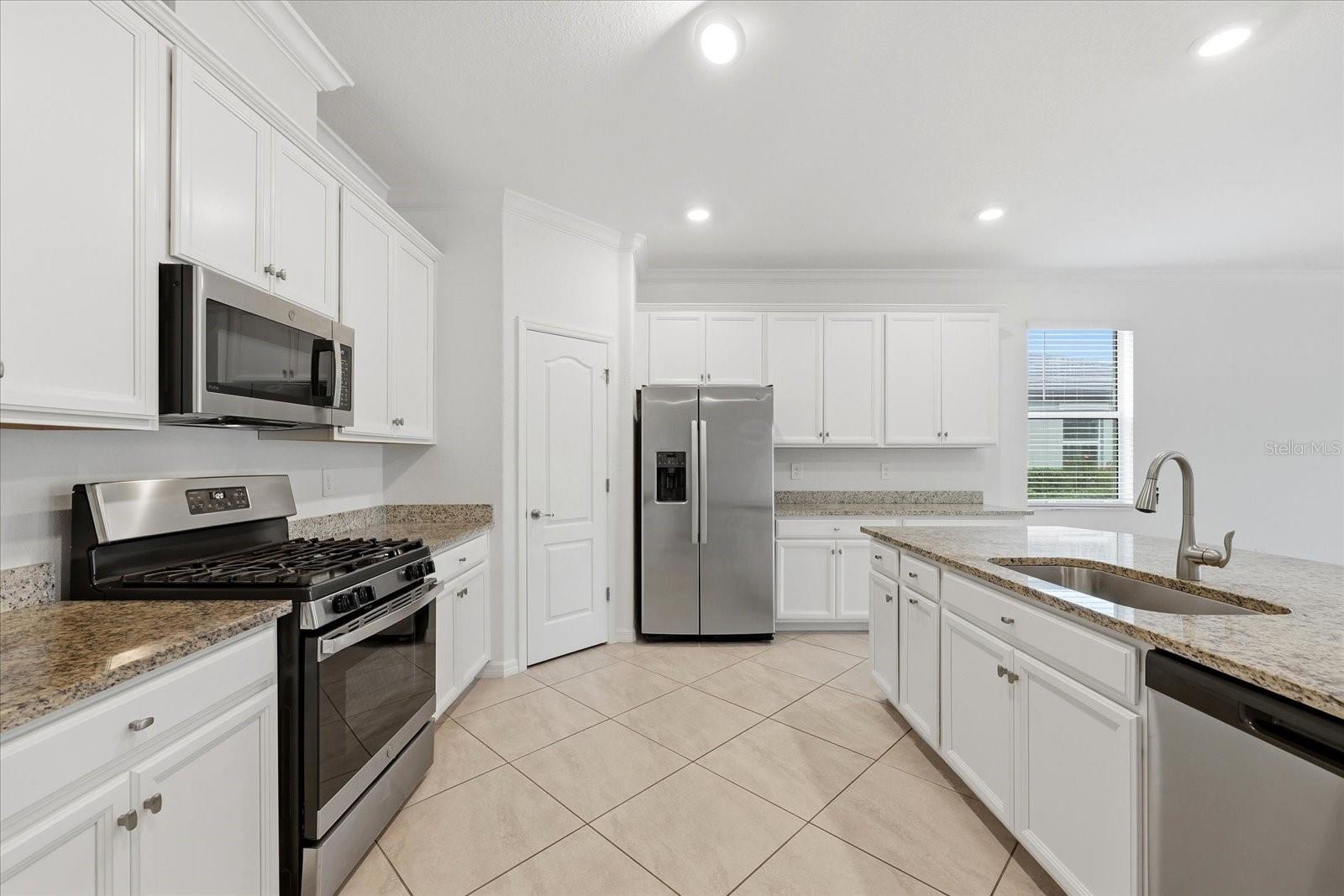 Image 11 of 56 For 2607 Avolet Court