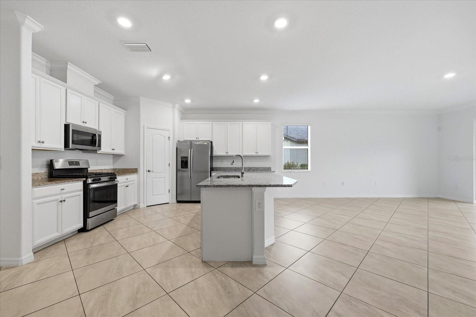 Image 12 of 56 For 2607 Avolet Court