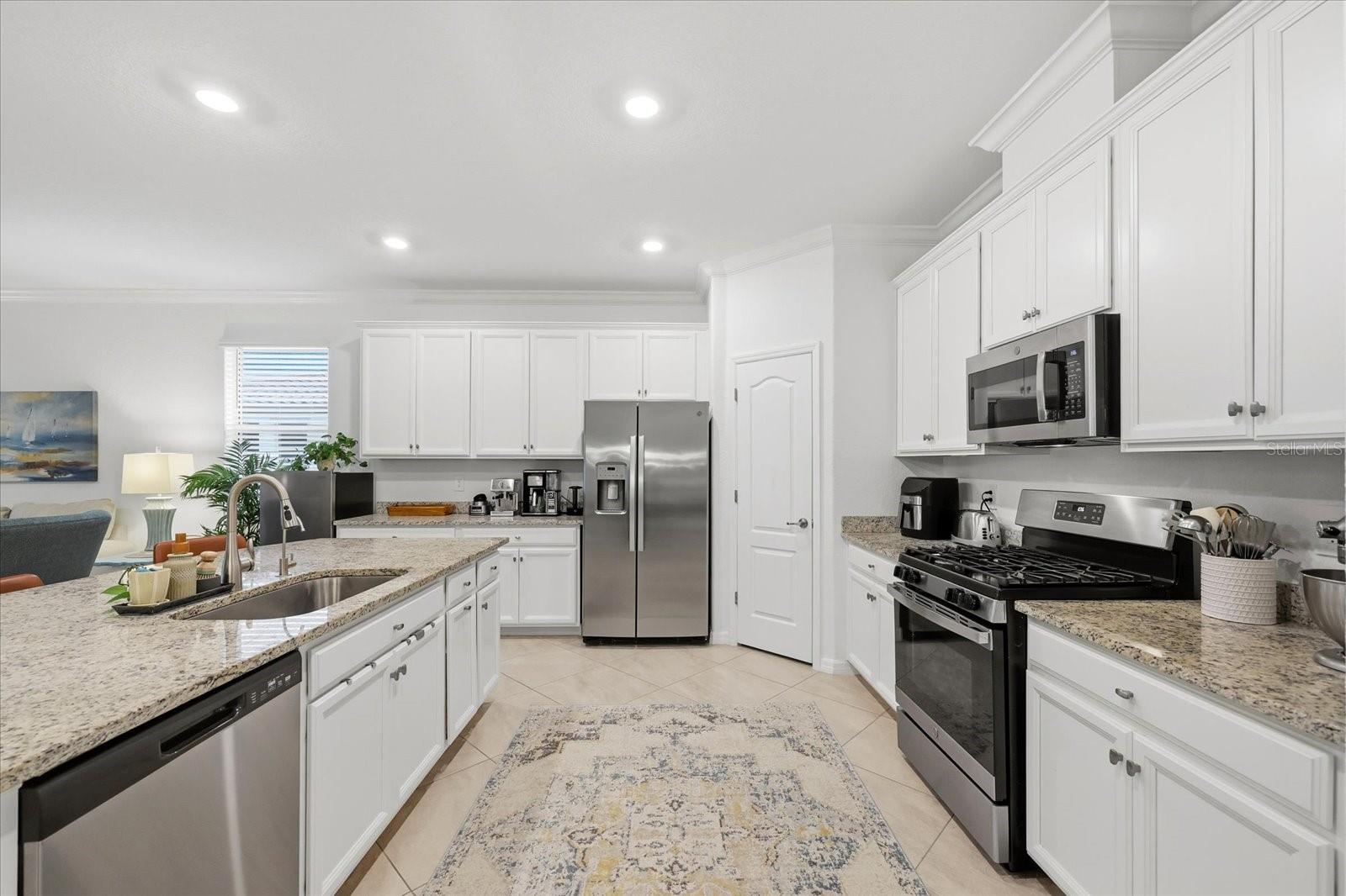 Image 14 of 47 For 2611 Avolet Court