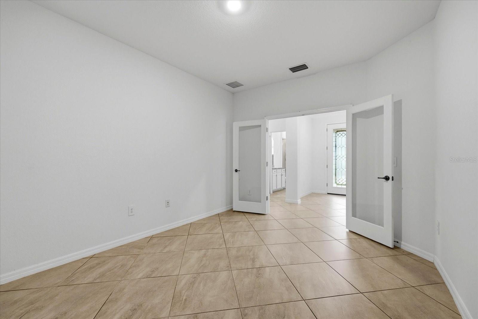 Image 20 of 47 For 2611 Avolet Court