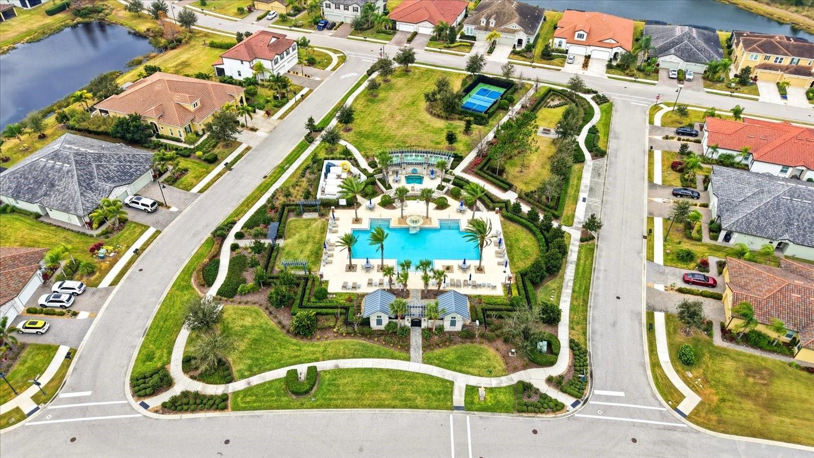 Image 41 of 47 For 2611 Avolet Court