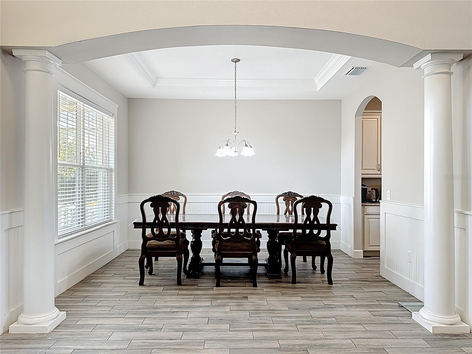 Image 13 of 81 For 6006 Anise Drive