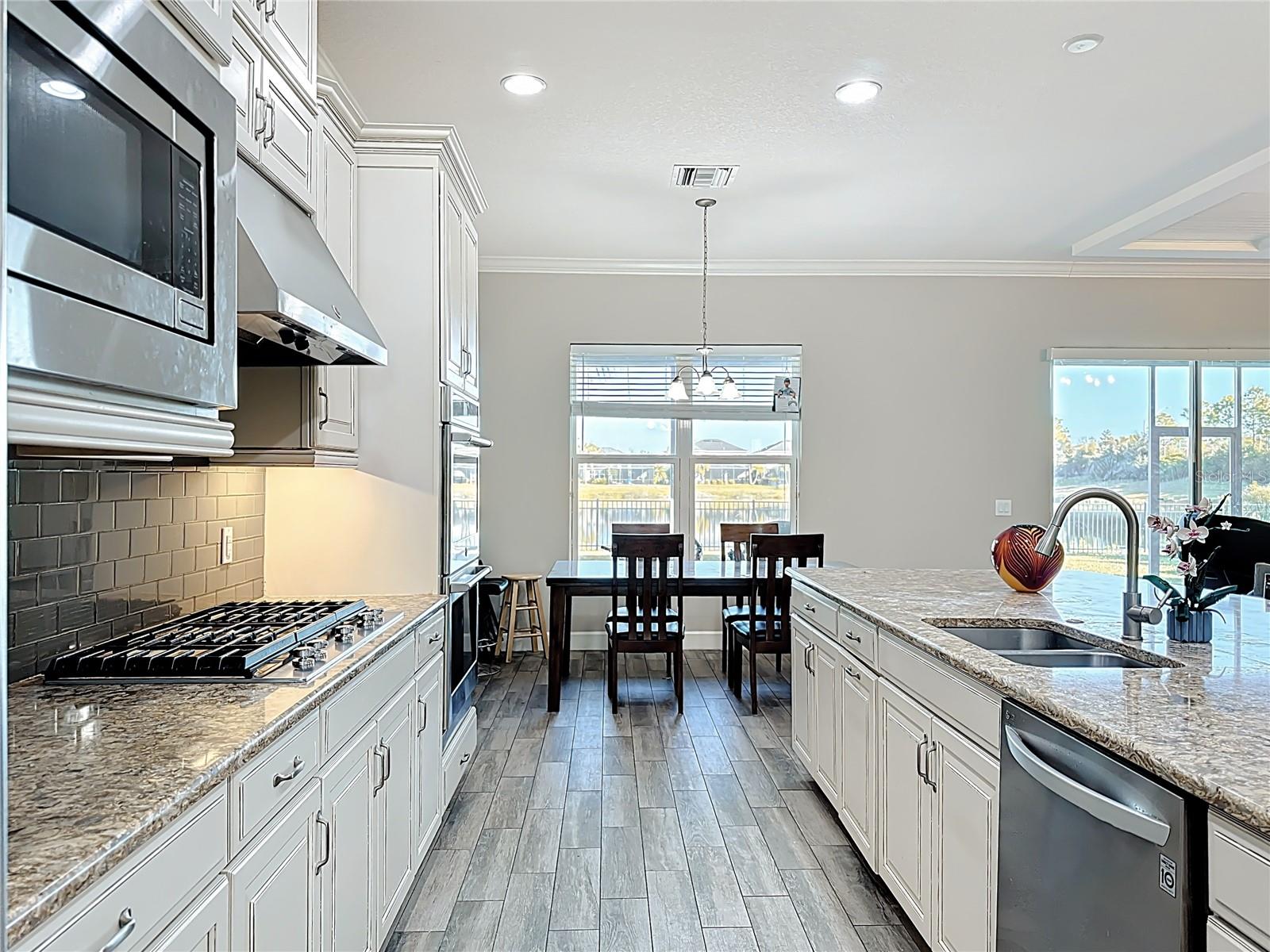 Image 17 of 81 For 6006 Anise Drive