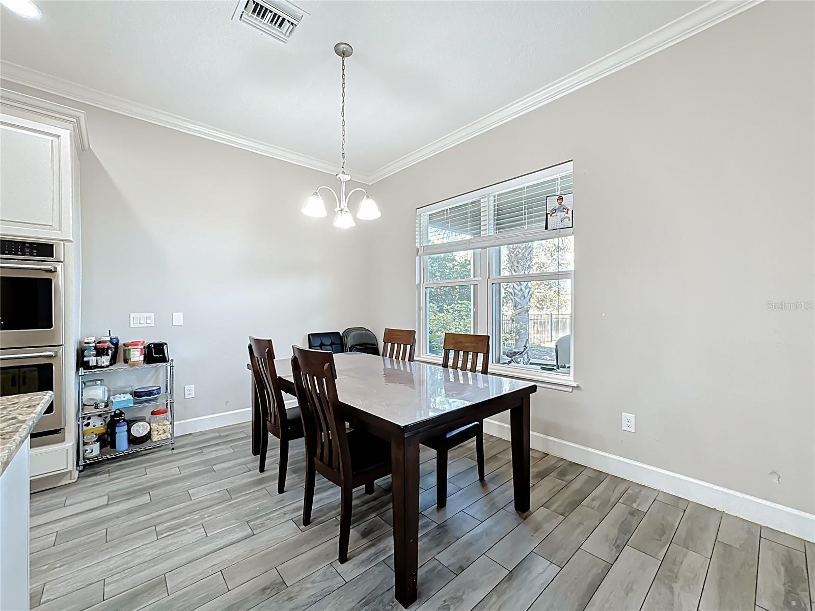 Image 22 of 81 For 6006 Anise Drive