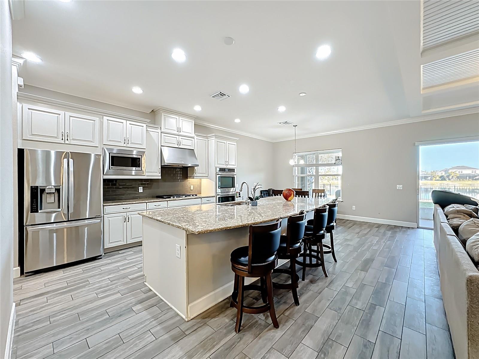 Image 26 of 81 For 6006 Anise Drive