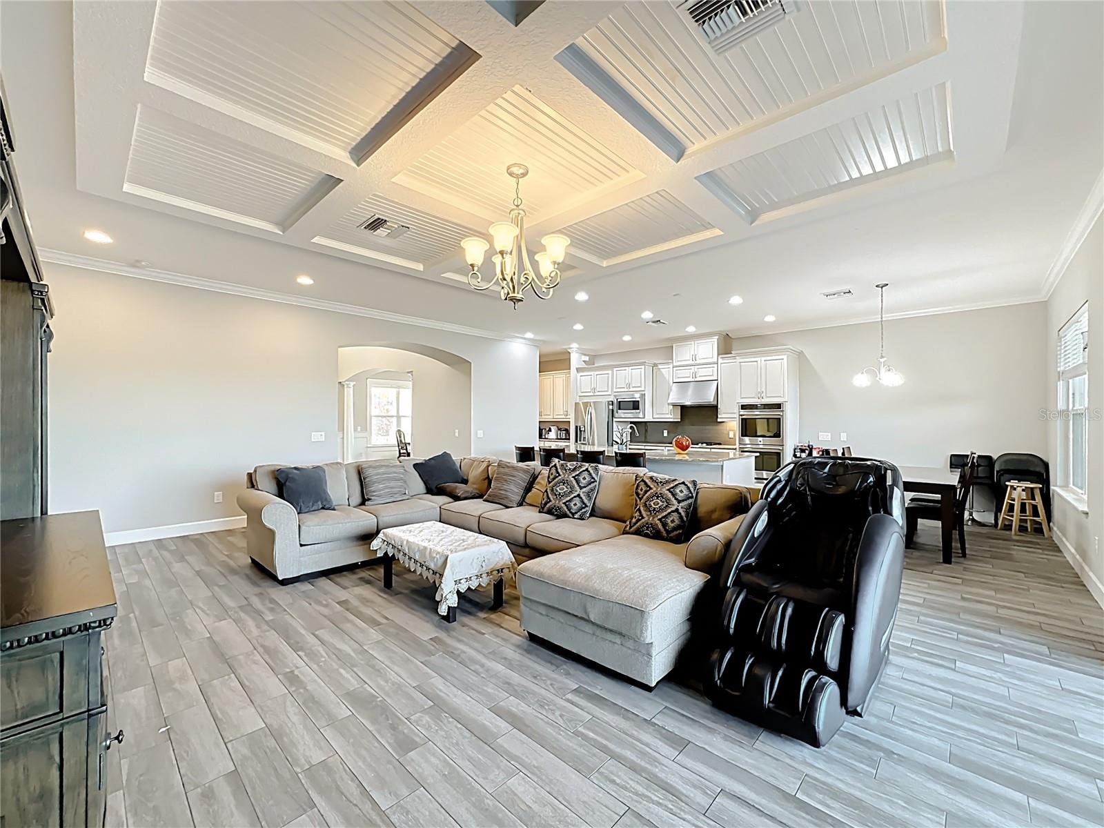 Image 29 of 81 For 6006 Anise Drive