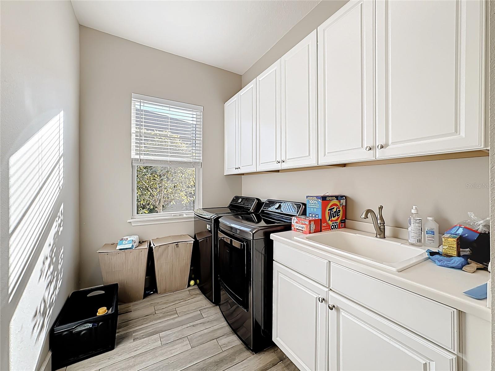 Image 59 of 81 For 6006 Anise Drive