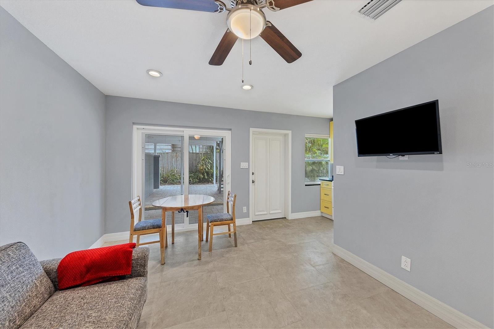 Image 13 of 80 For 1236 13th Street