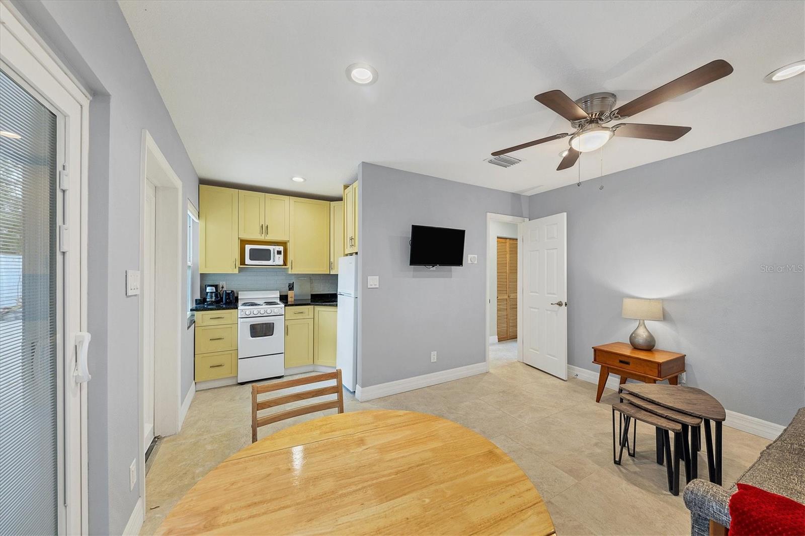 Image 16 of 80 For 1236 13th Street