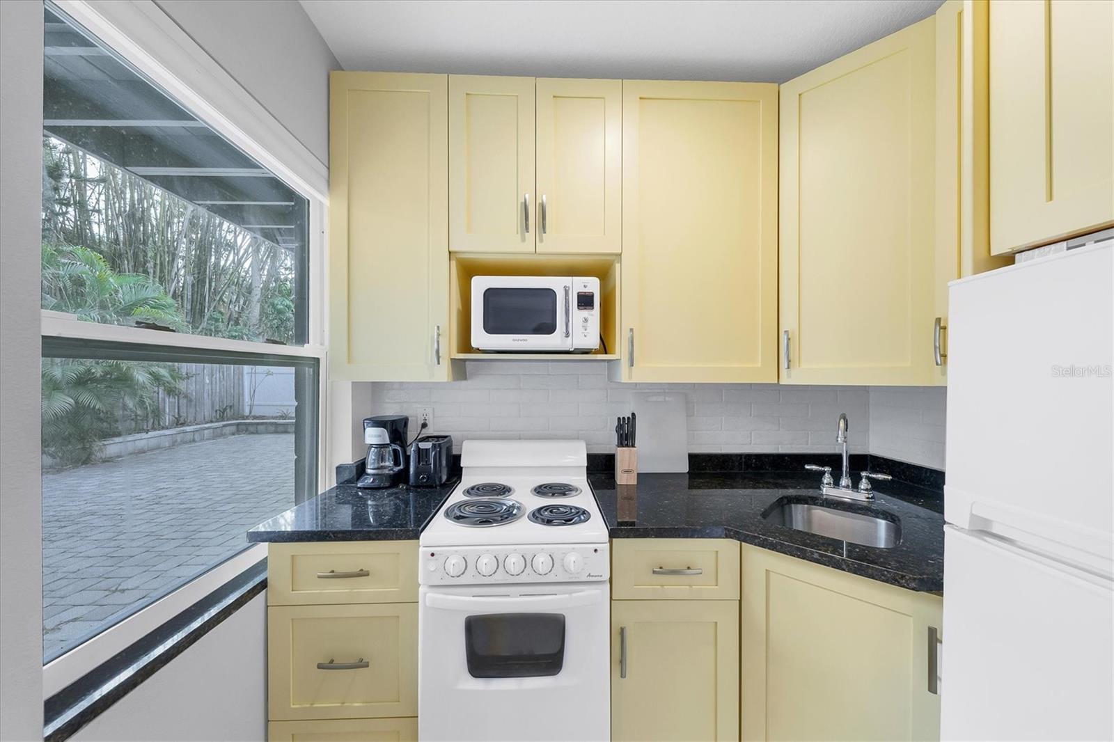 Image 18 of 80 For 1236 13th Street