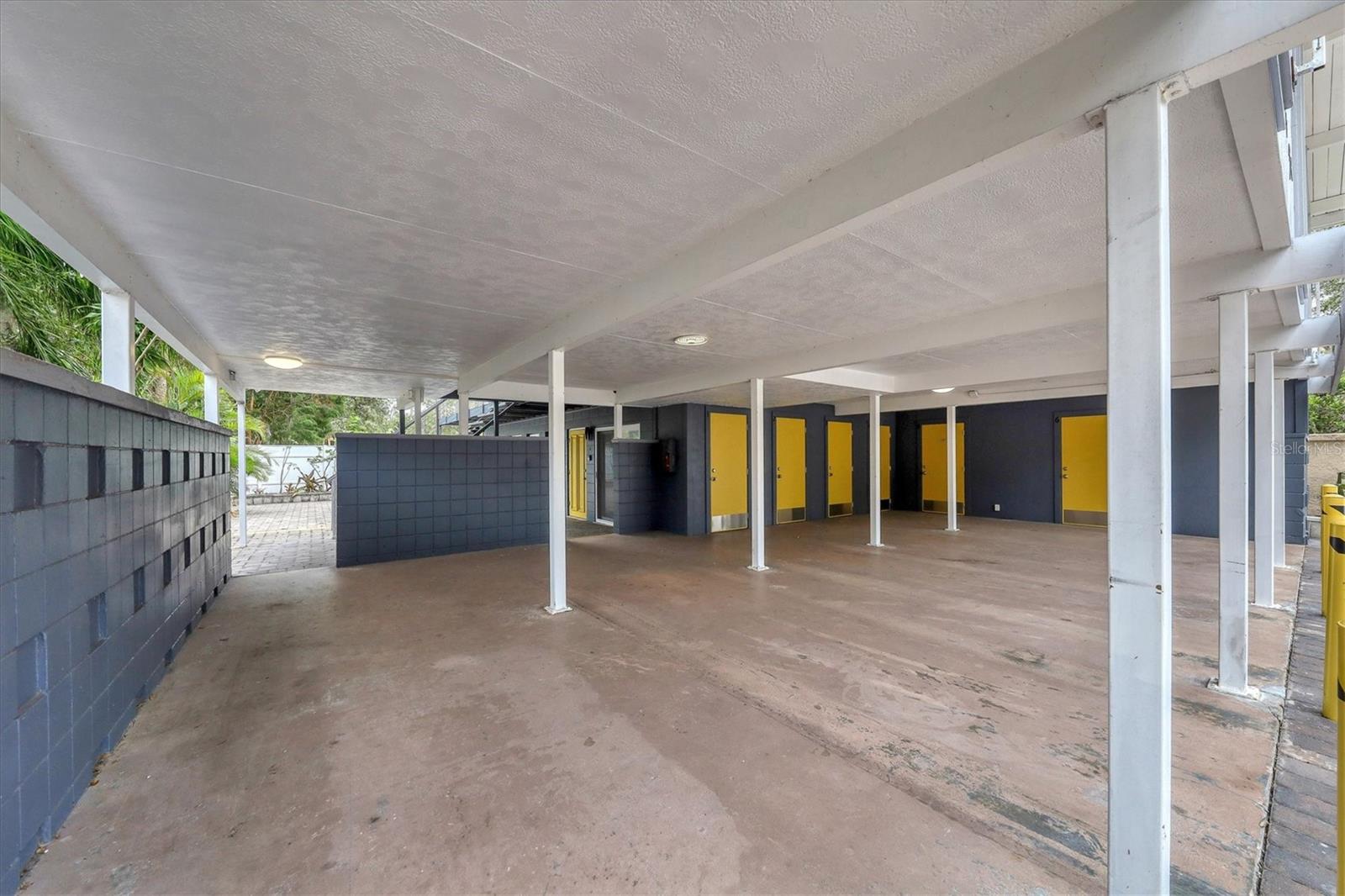 Image 8 of 80 For 1236 13th Street