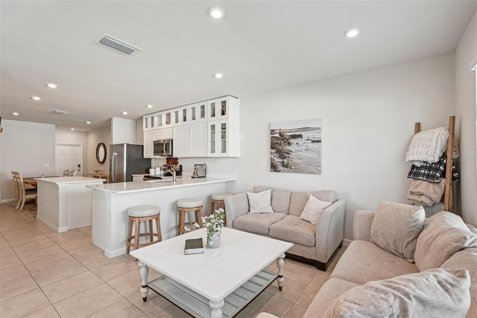 Image 4 of 30 For 14229 Crimson Avenue