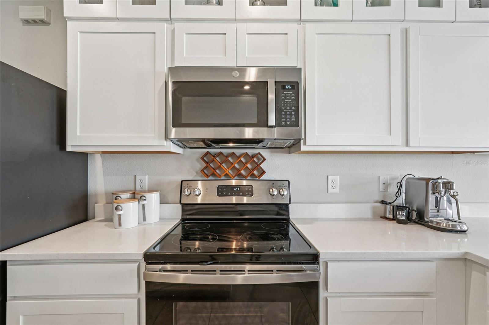 Image 8 of 30 For 14229 Crimson Avenue