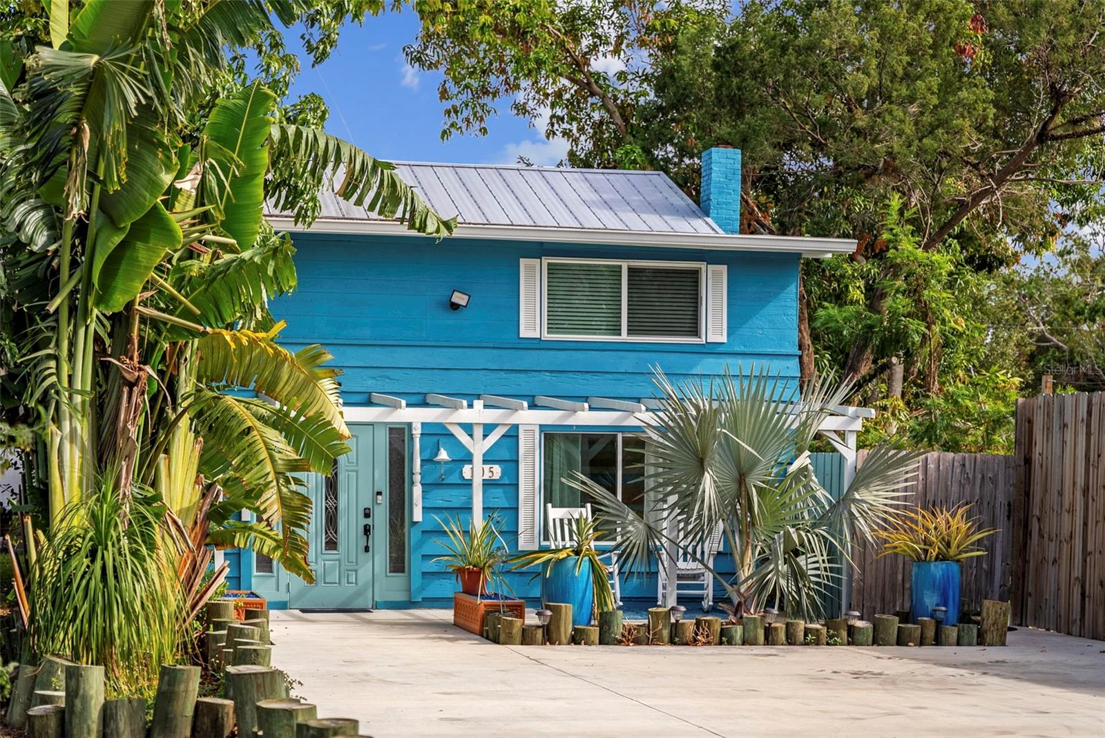 Image 2 of 98 For 105 Tucker Avenue