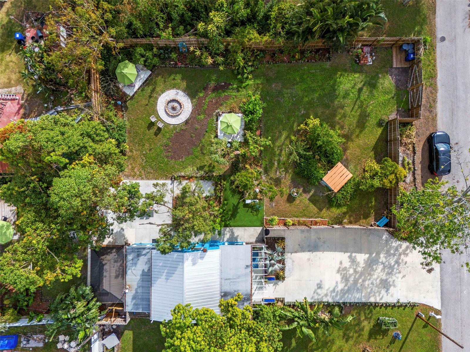 Image 21 of 98 For 105 Tucker Avenue