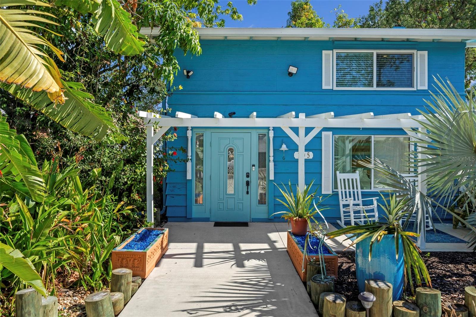 Image 3 of 98 For 105 Tucker Avenue