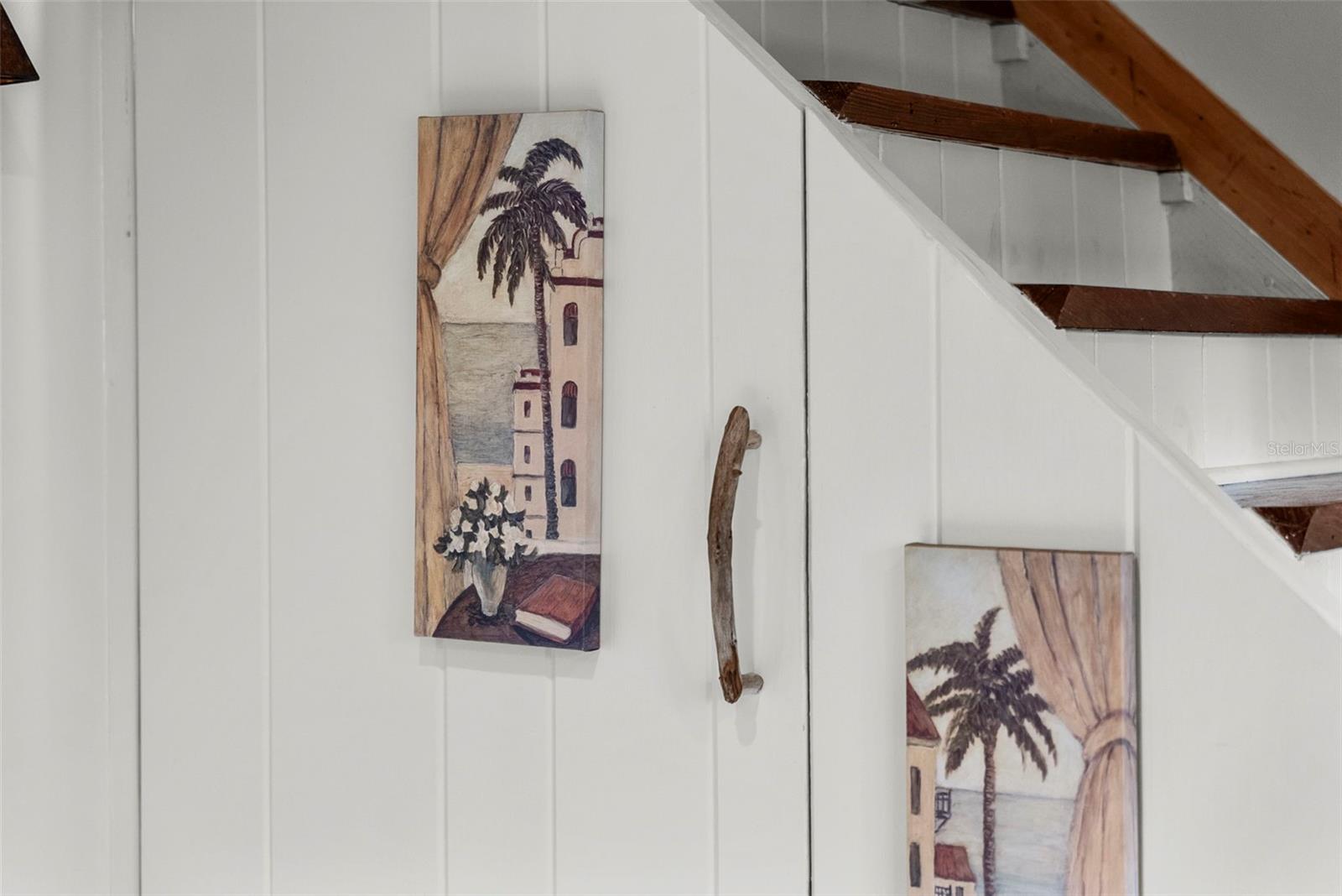 Image 42 of 98 For 105 Tucker Avenue