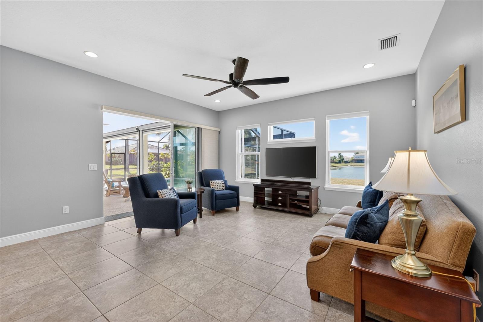 Image 18 of 71 For 306 172nd Street E