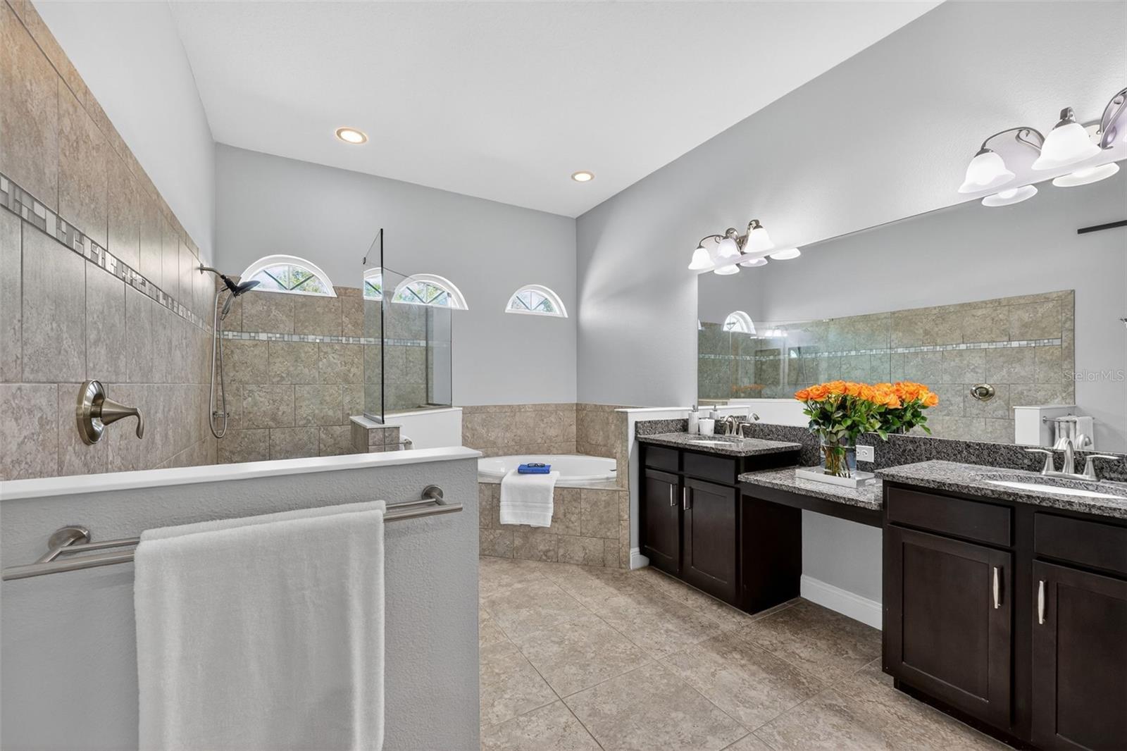 Image 26 of 71 For 306 172nd Street E