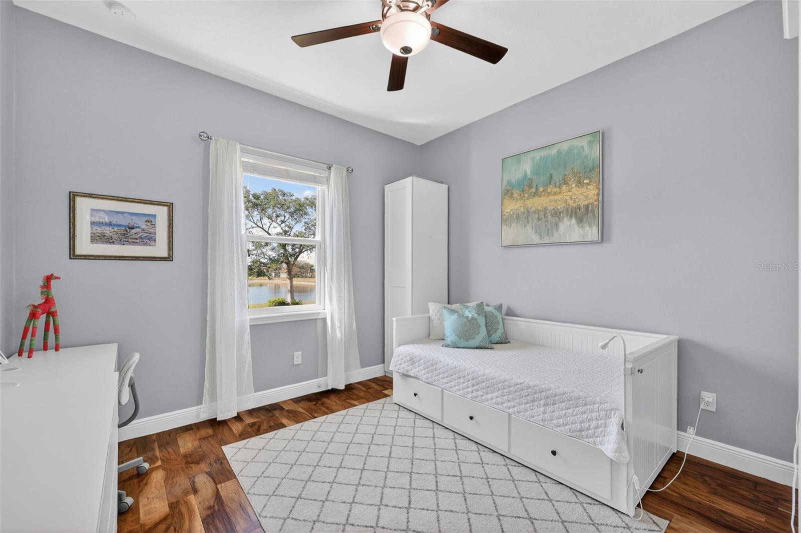 Image 30 of 71 For 306 172nd Street E