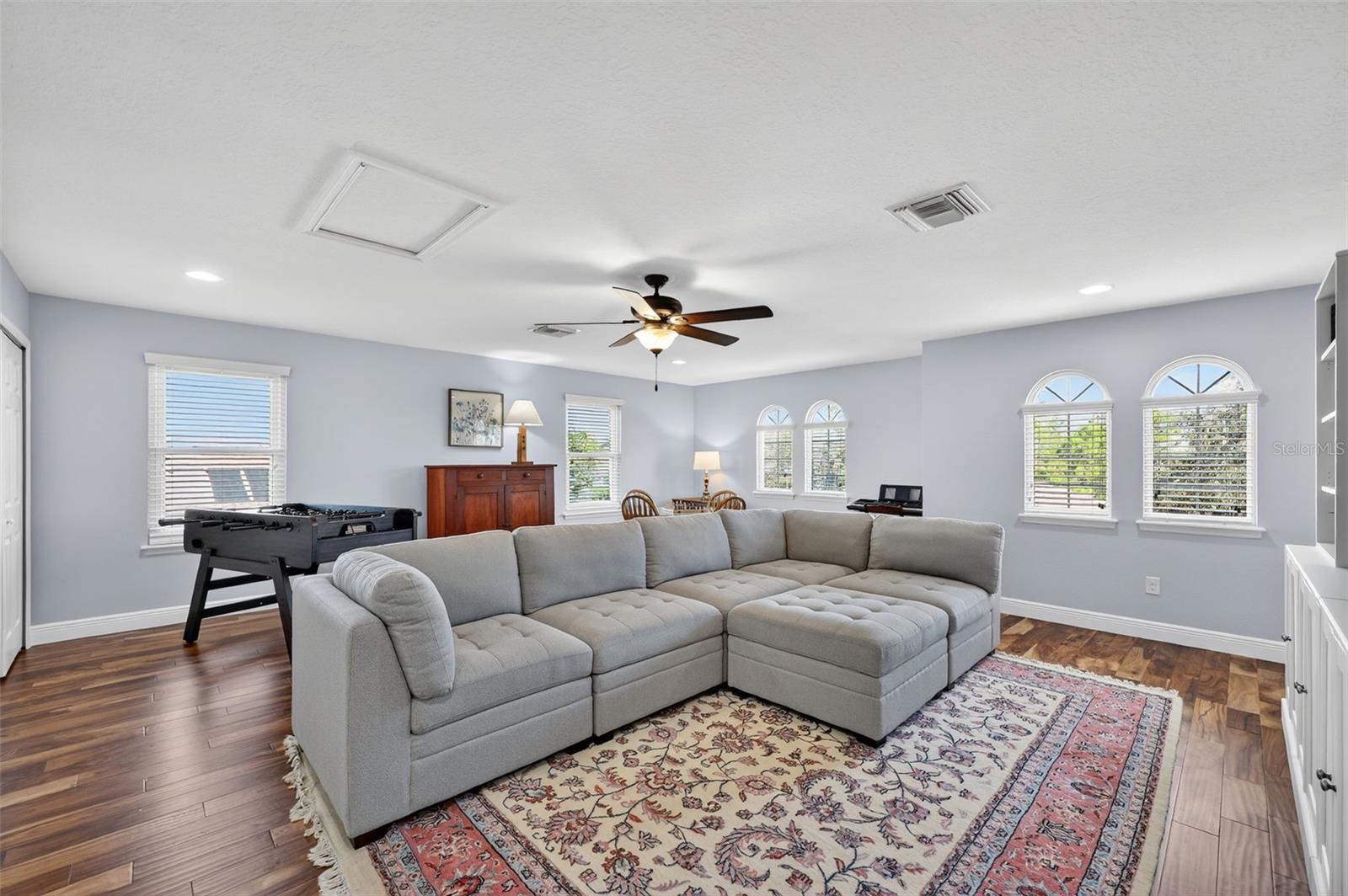 Image 39 of 71 For 306 172nd Street E