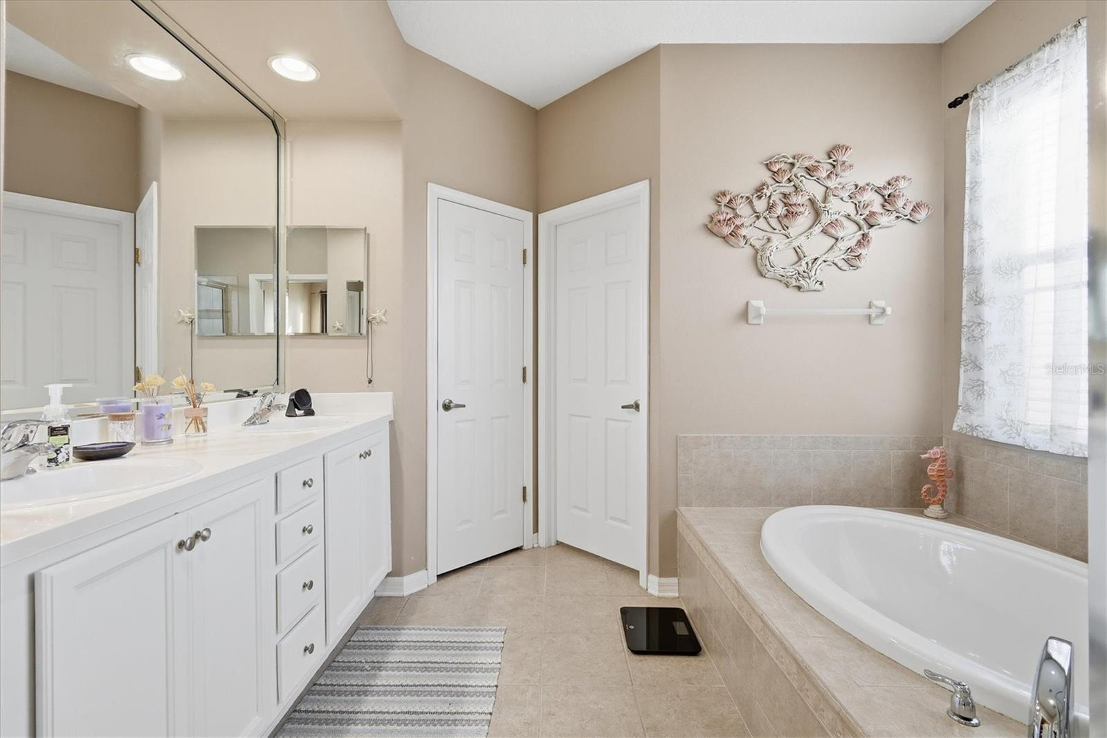 Image 20 of 54 For 12806 24th Street Circle E