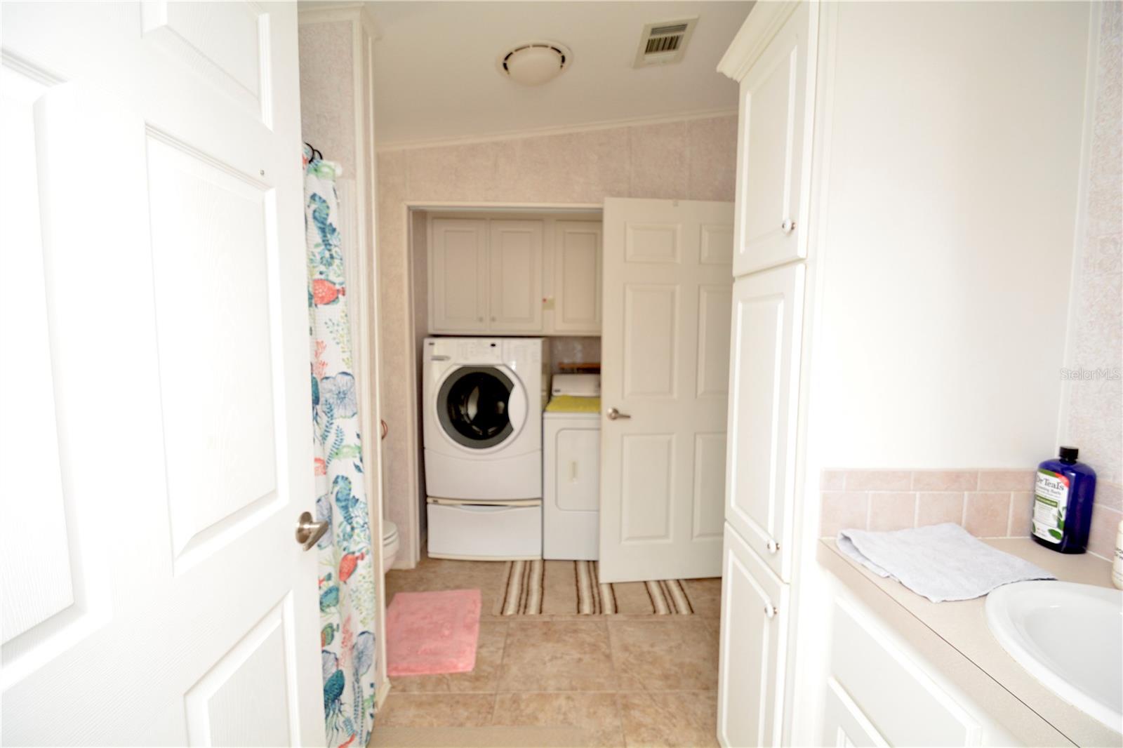 Image 11 of 19 For 809 Waterway