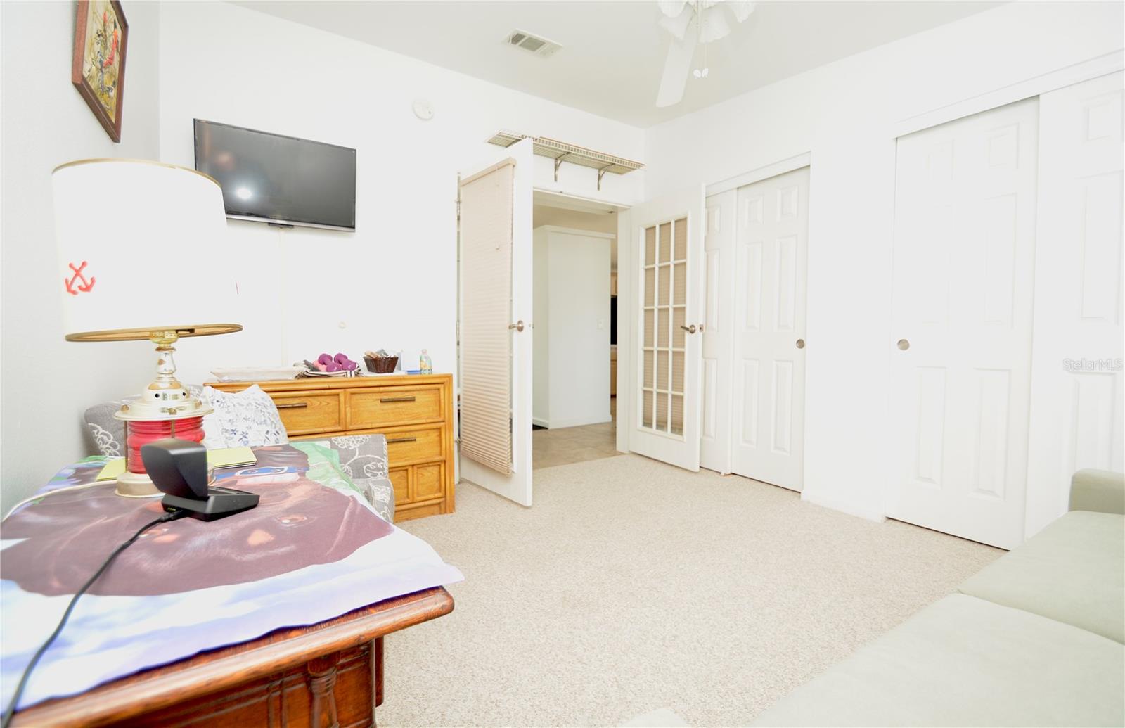 Image 13 of 19 For 809 Waterway