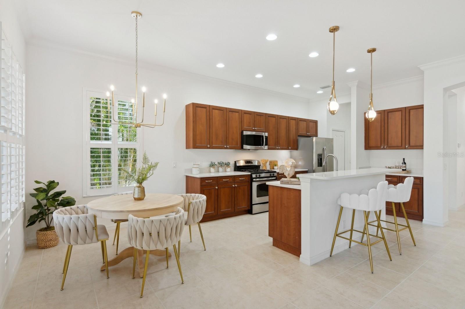 Image 26 of 65 For 12204 Thornhill Court