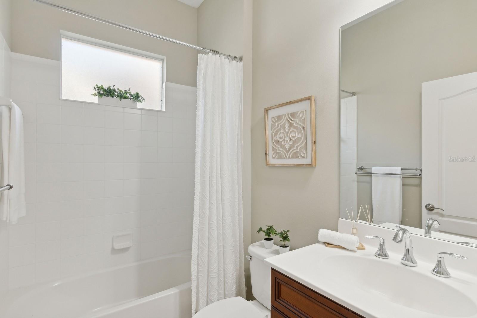 Image 47 of 65 For 12204 Thornhill Court