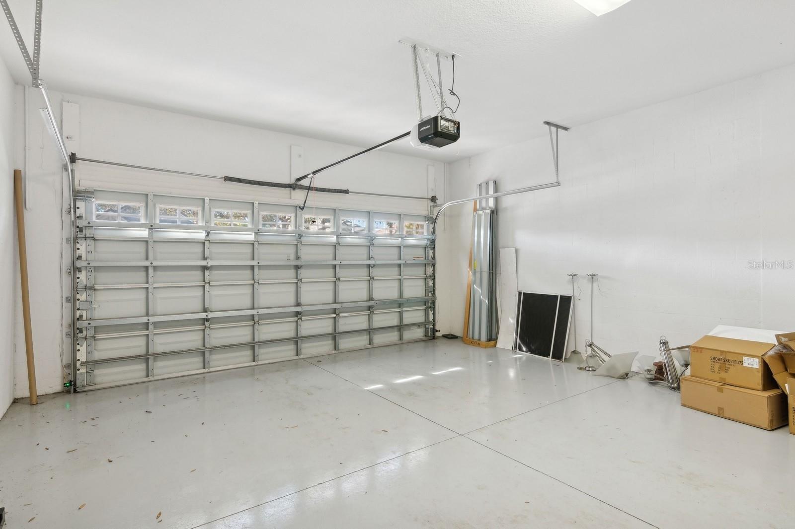 Image 60 of 65 For 12204 Thornhill Court