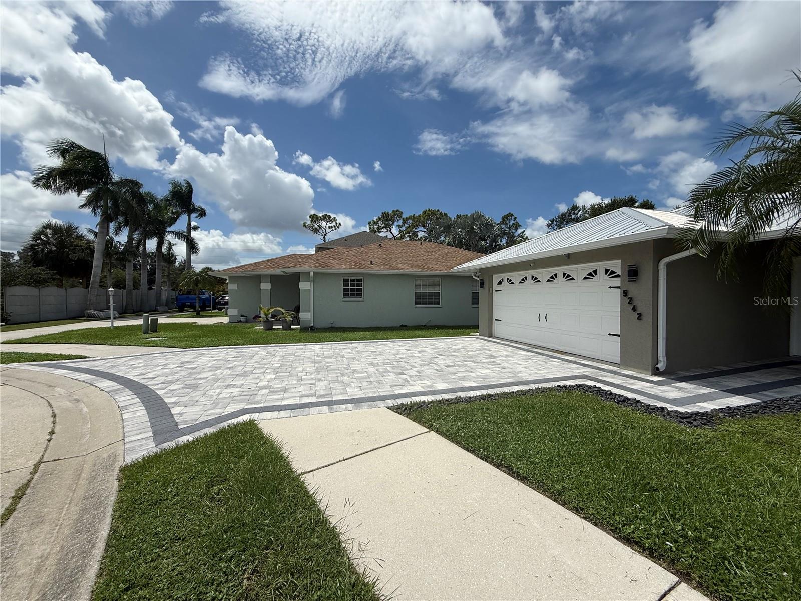 Image 18 of 20 For 5242 Immo Court