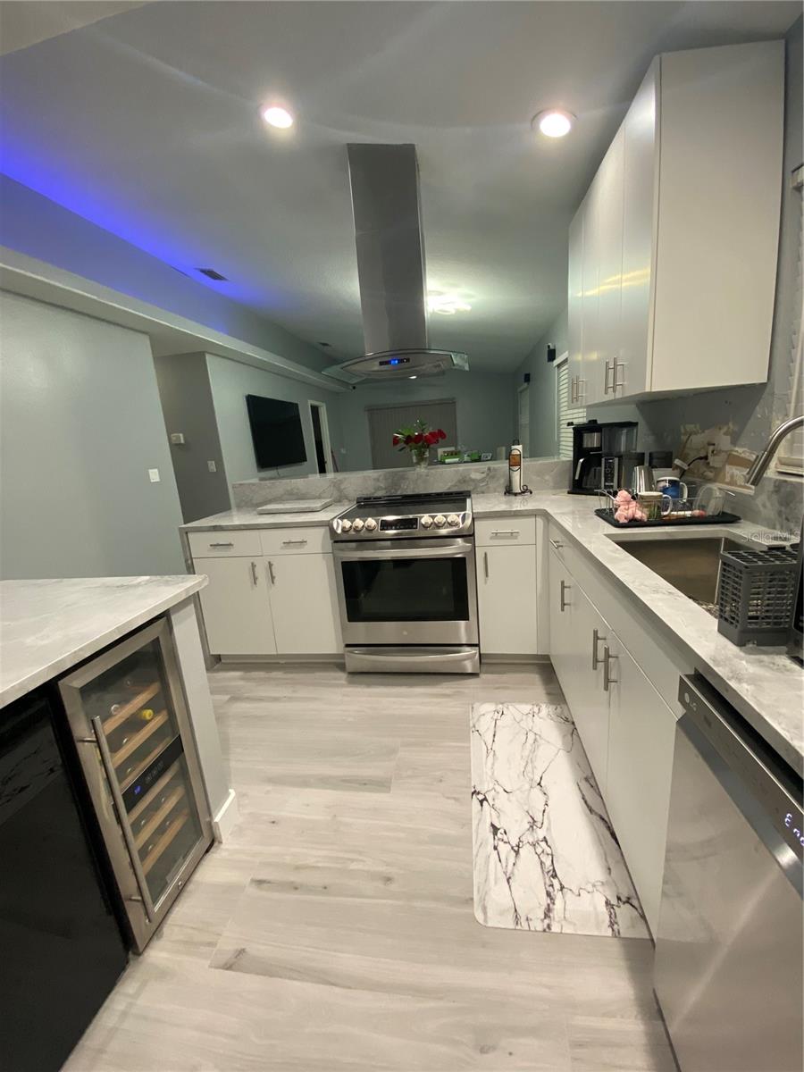 Image 3 of 20 For 5242 Immo Court