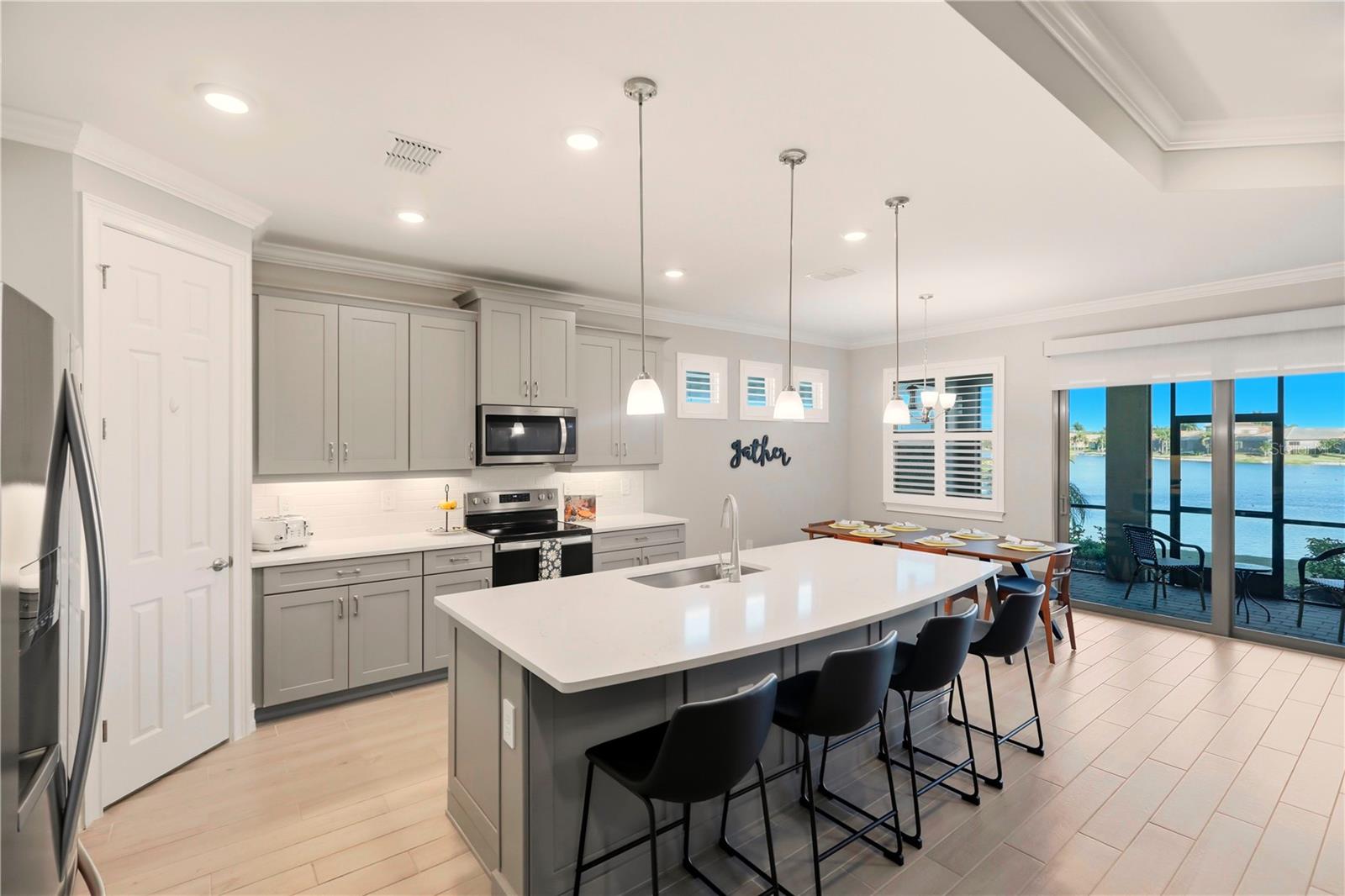 Image 10 of 56 For 504 Ravello Boulevard