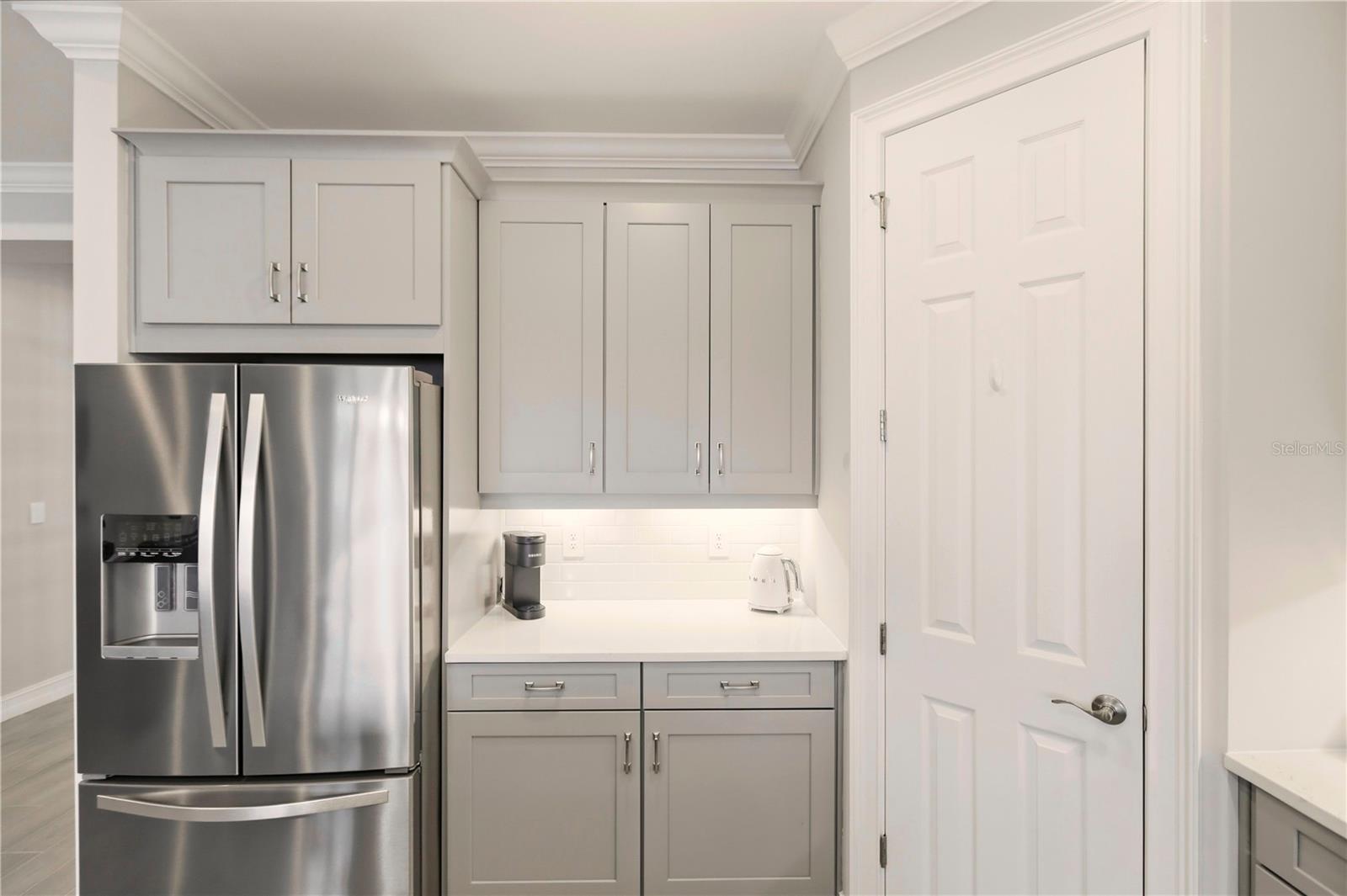 Image 14 of 56 For 504 Ravello Boulevard