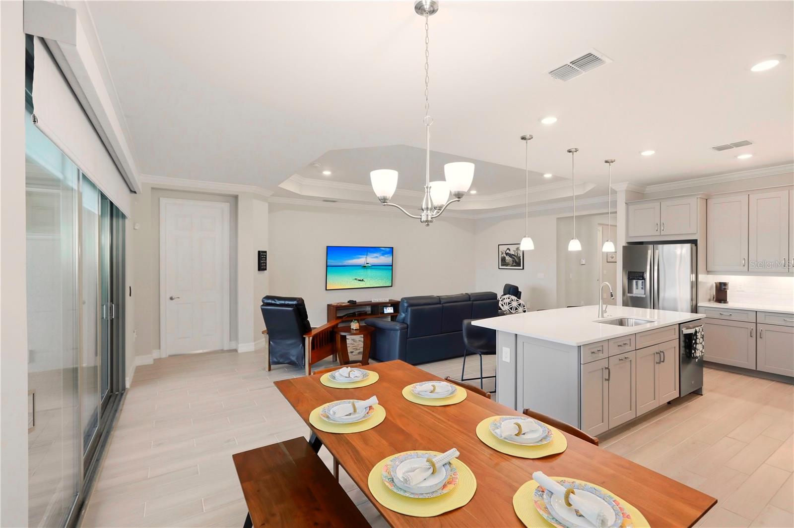 Image 16 of 56 For 504 Ravello Boulevard