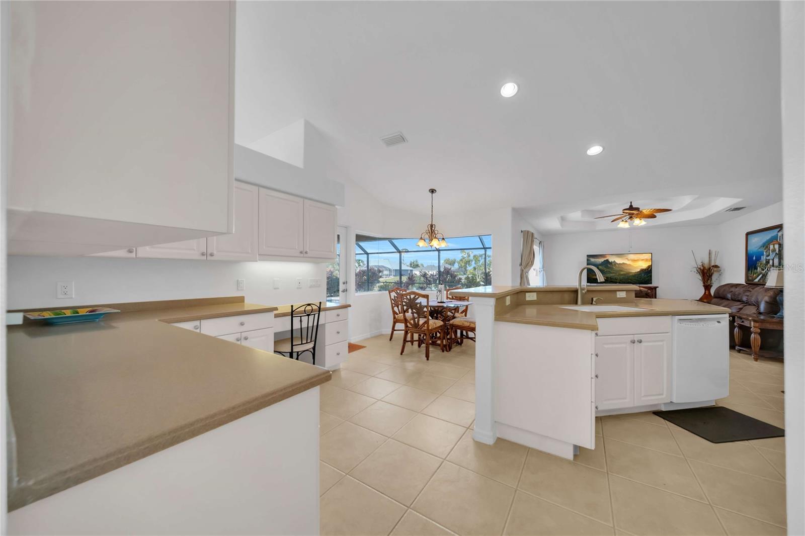 Image 11 of 48 For 240 White Marsh Lane